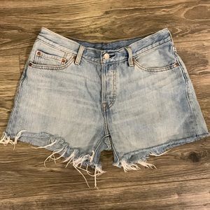 Levis high waisted denim shorts